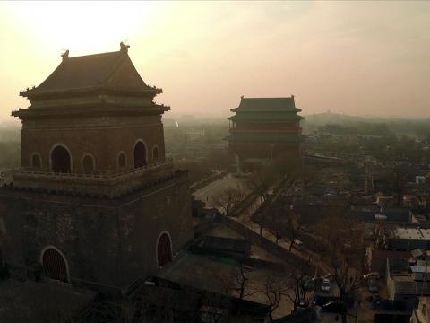 北京鐘鼓樓是古代的官方報時機關，可以彰顯皇權、影響百姓作息。