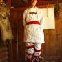  納西族人習堂宗穿起傳統服飾。