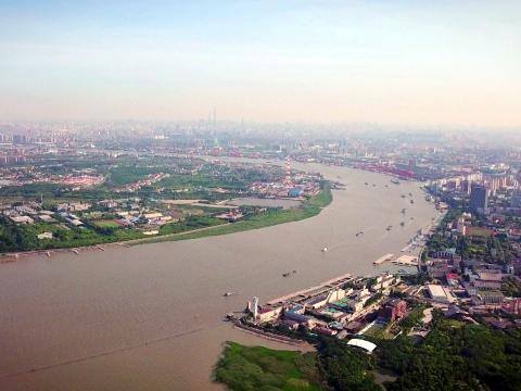 長江養育了中國三分之一的人口。