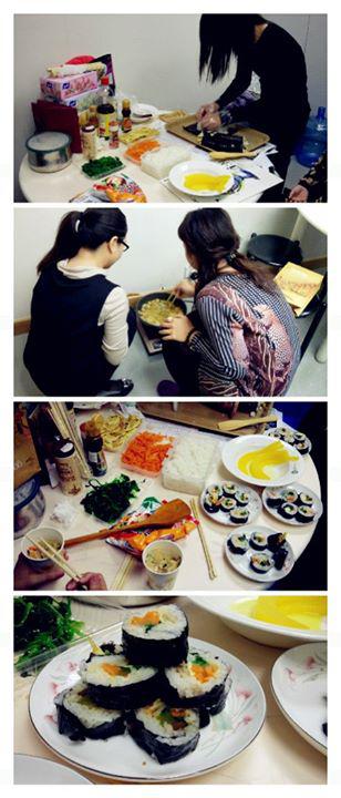 在香港公司和韓國同事們中午時間一起在公司煮韓食