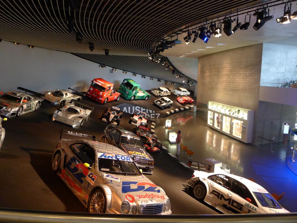 Benz汽車博物館一隅